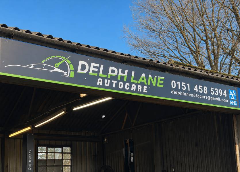 Delph Lane Autocare at work
